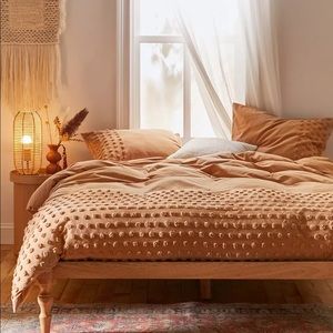 SOLD ON FB Urban Outfitters Duvet & Shams